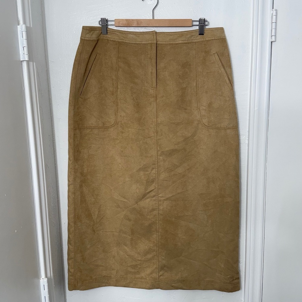 Evan-Picone Women's Vintage Faux-Suede Midi Pencil Skirt